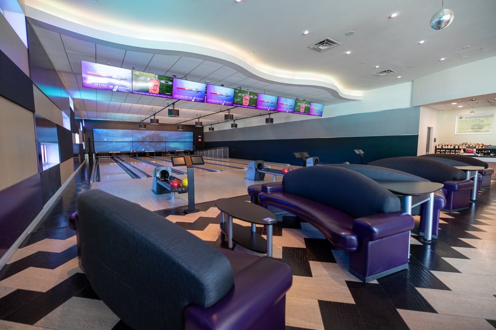 Bowling Alley photo 4