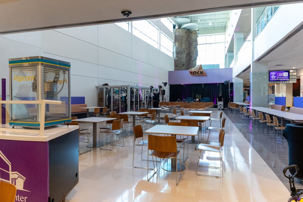 Main Hall photo 1