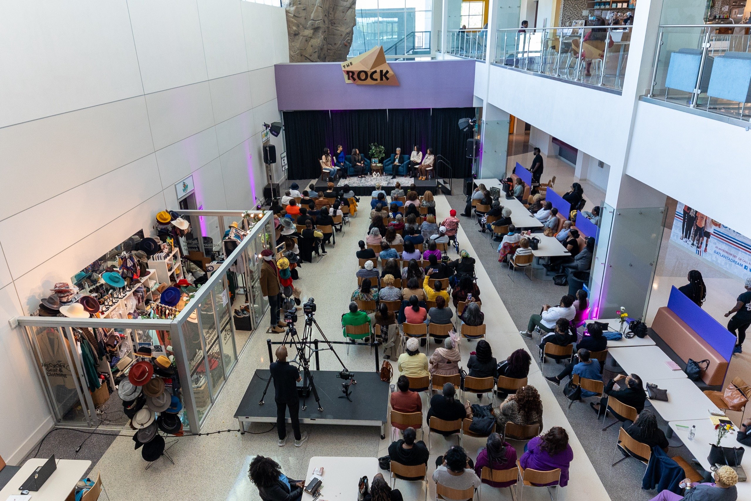 riverside-epicenter-main-hall-08