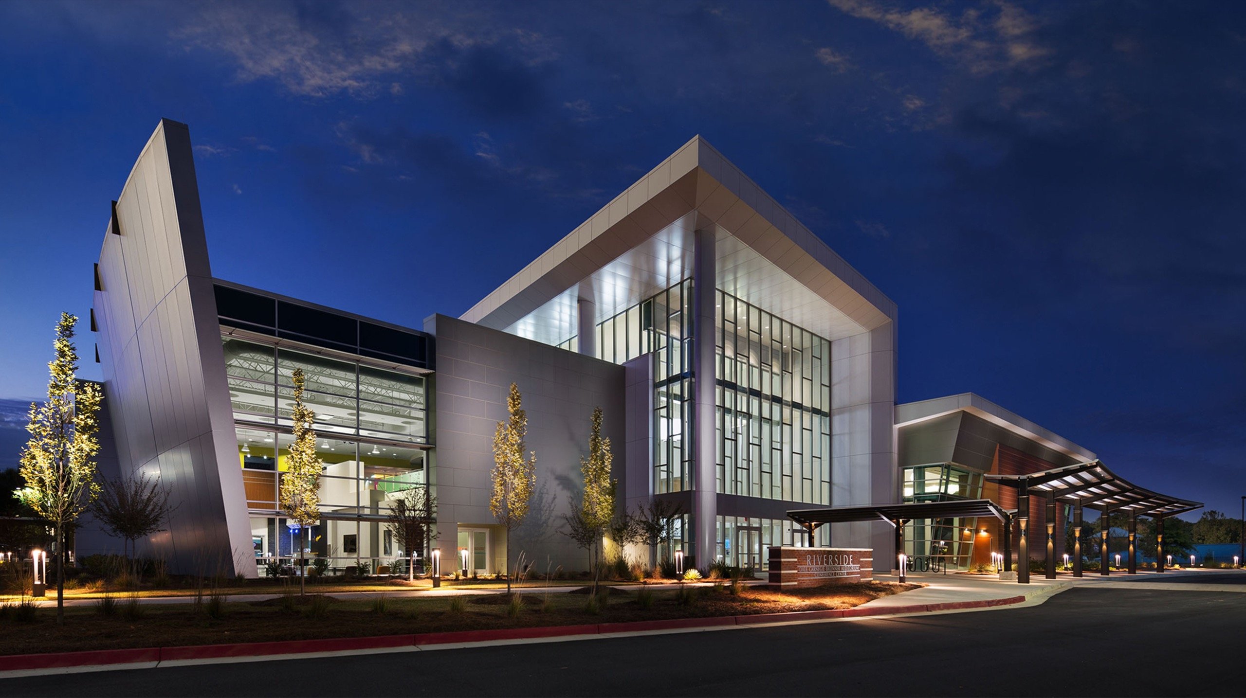 riverside-epicenter-outdoor-event-space-17