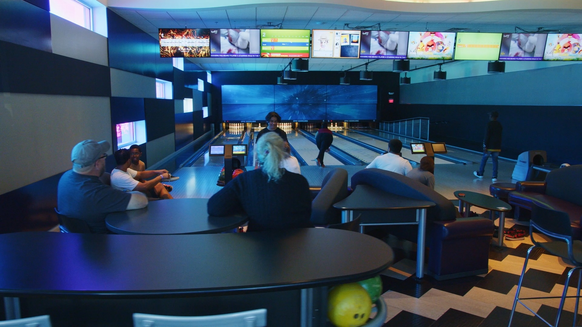 riverside-epicenter-bowling-alley-13