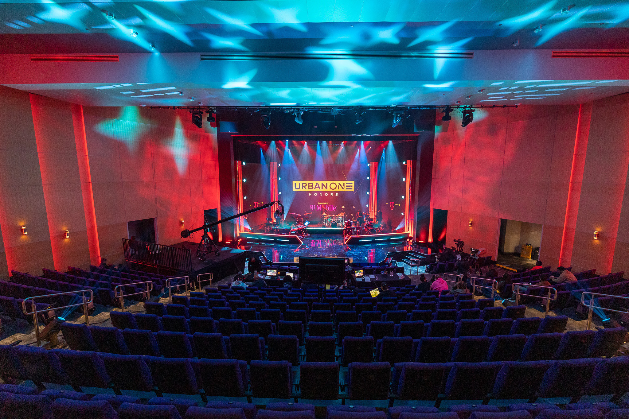 riverside-epicenter-bronner-theater-29